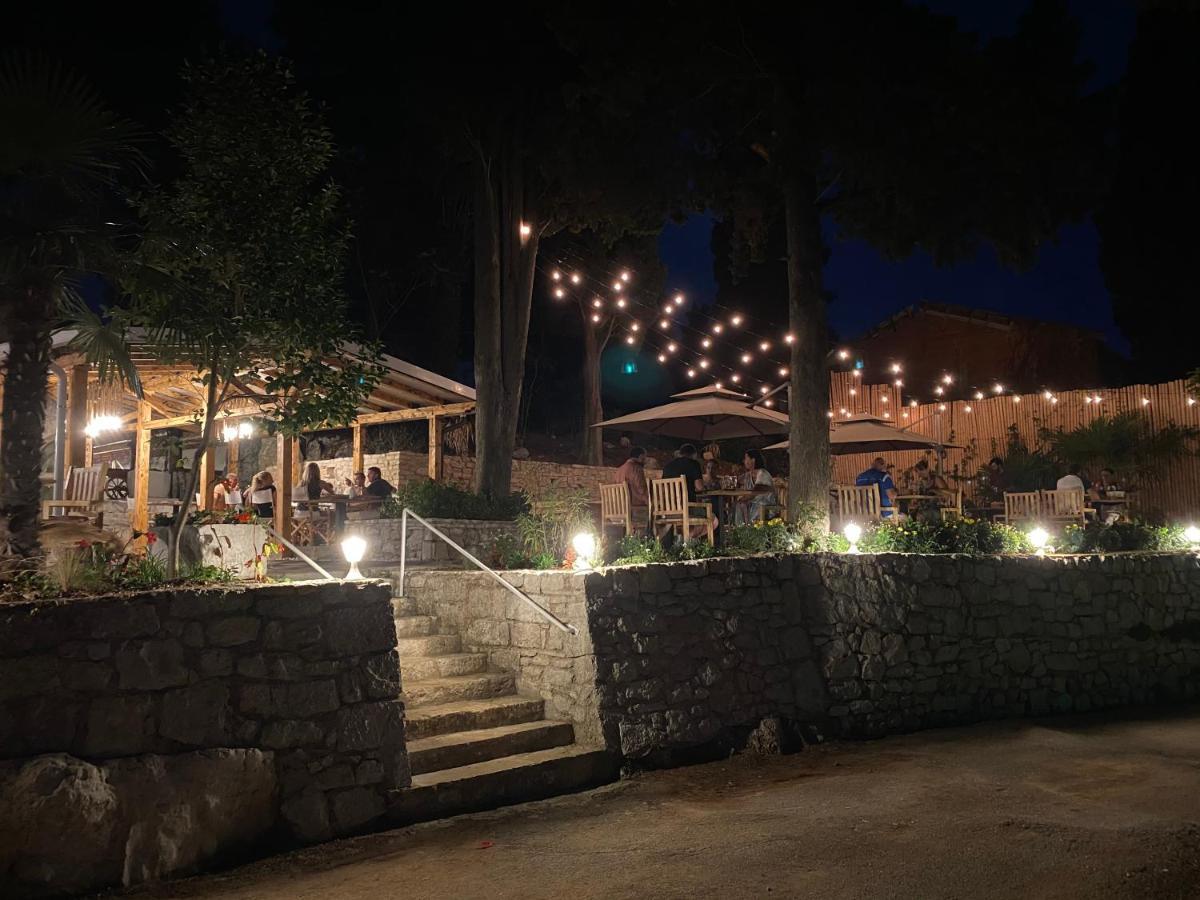 Mobile Biondina Camp Porton Nature Hideouts * Rovinj